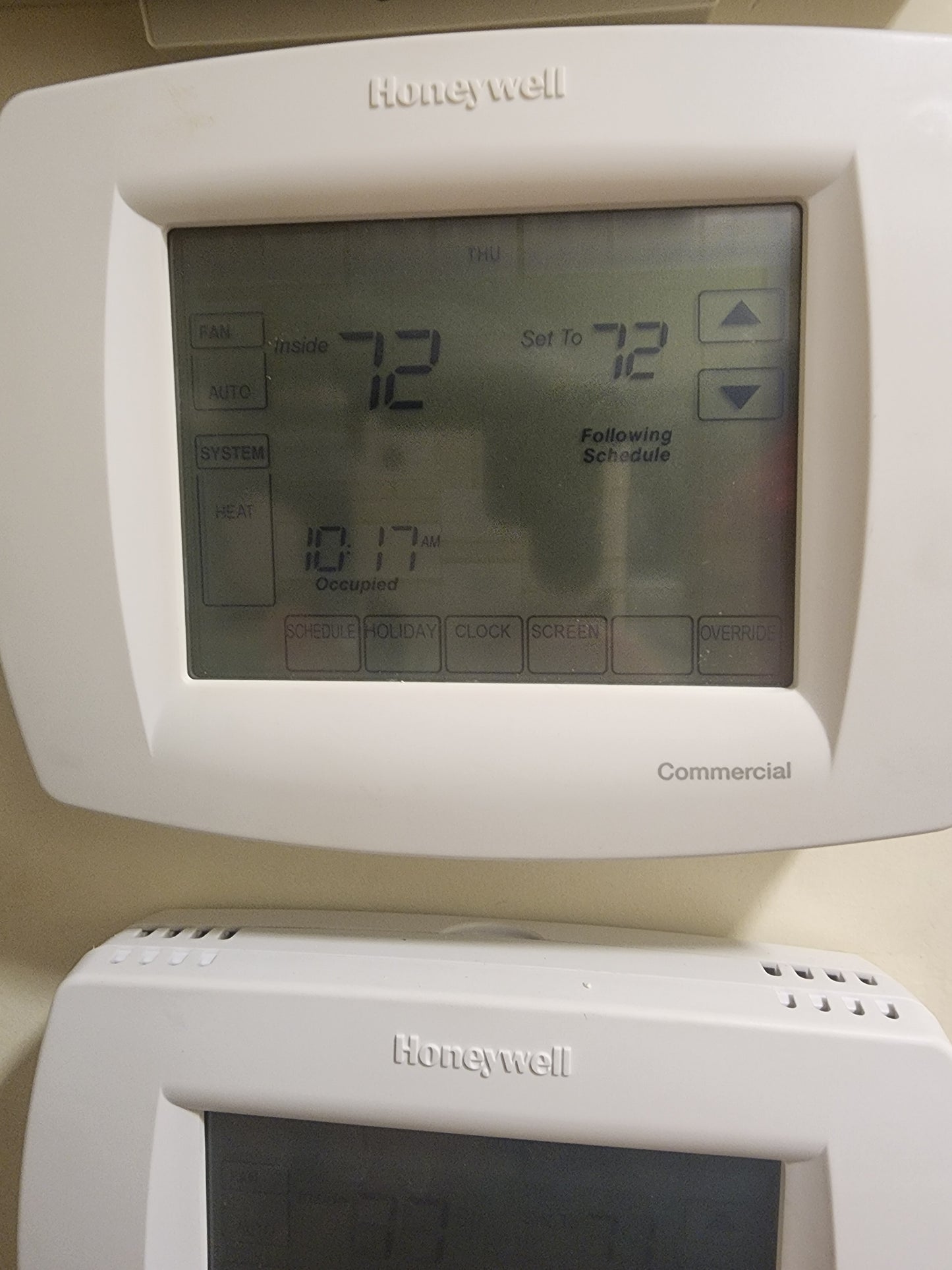 Honeywell TB8220U1003 Commercial Programmable Thermostat